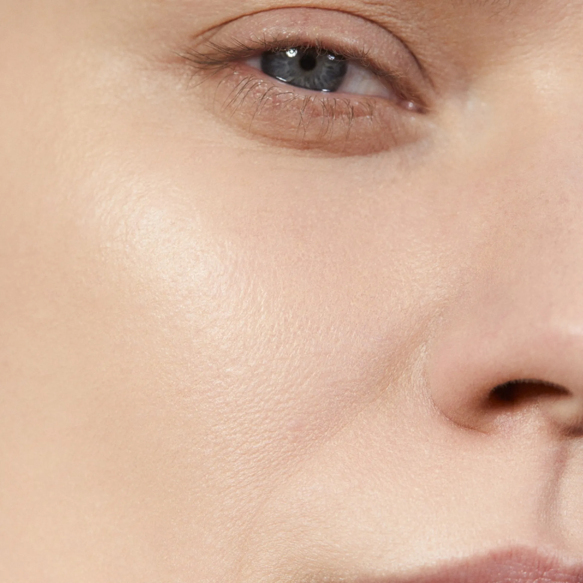 Air Equal Soft Silk Mineral Powder Poudre Minérale