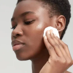 Daily Lactic Acid Gel Cleanser Gel Nettoyant Exfoliant