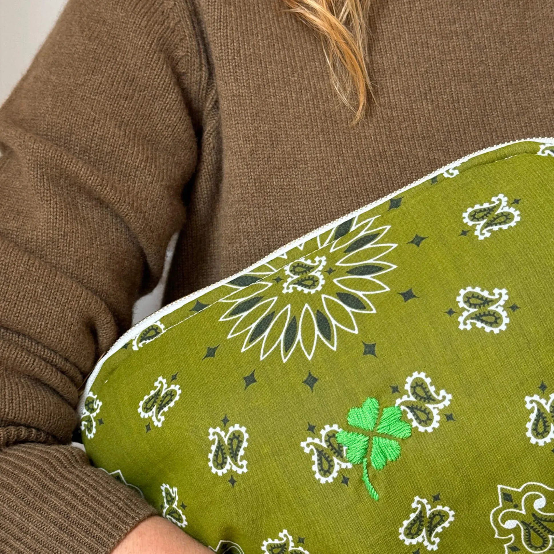 Grande Trousse de Toilette