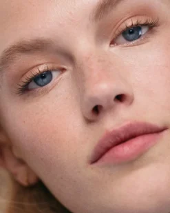 In Frame Brow Gel Mascara Sourcils Transparent