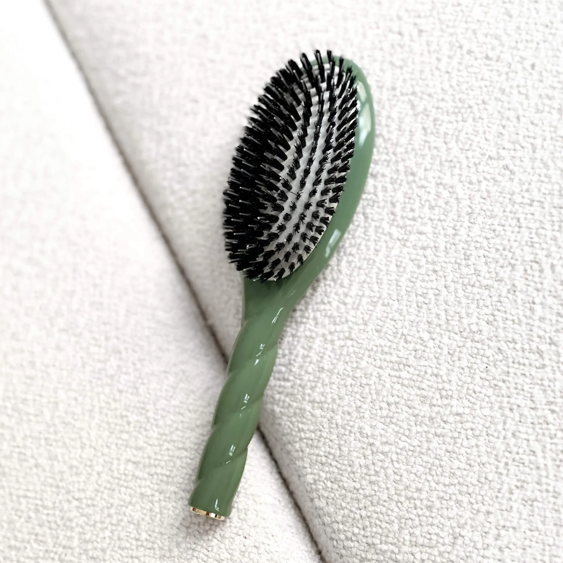 La Brosse N°02 L’indispensable Soin et Démêlage Vert Amande