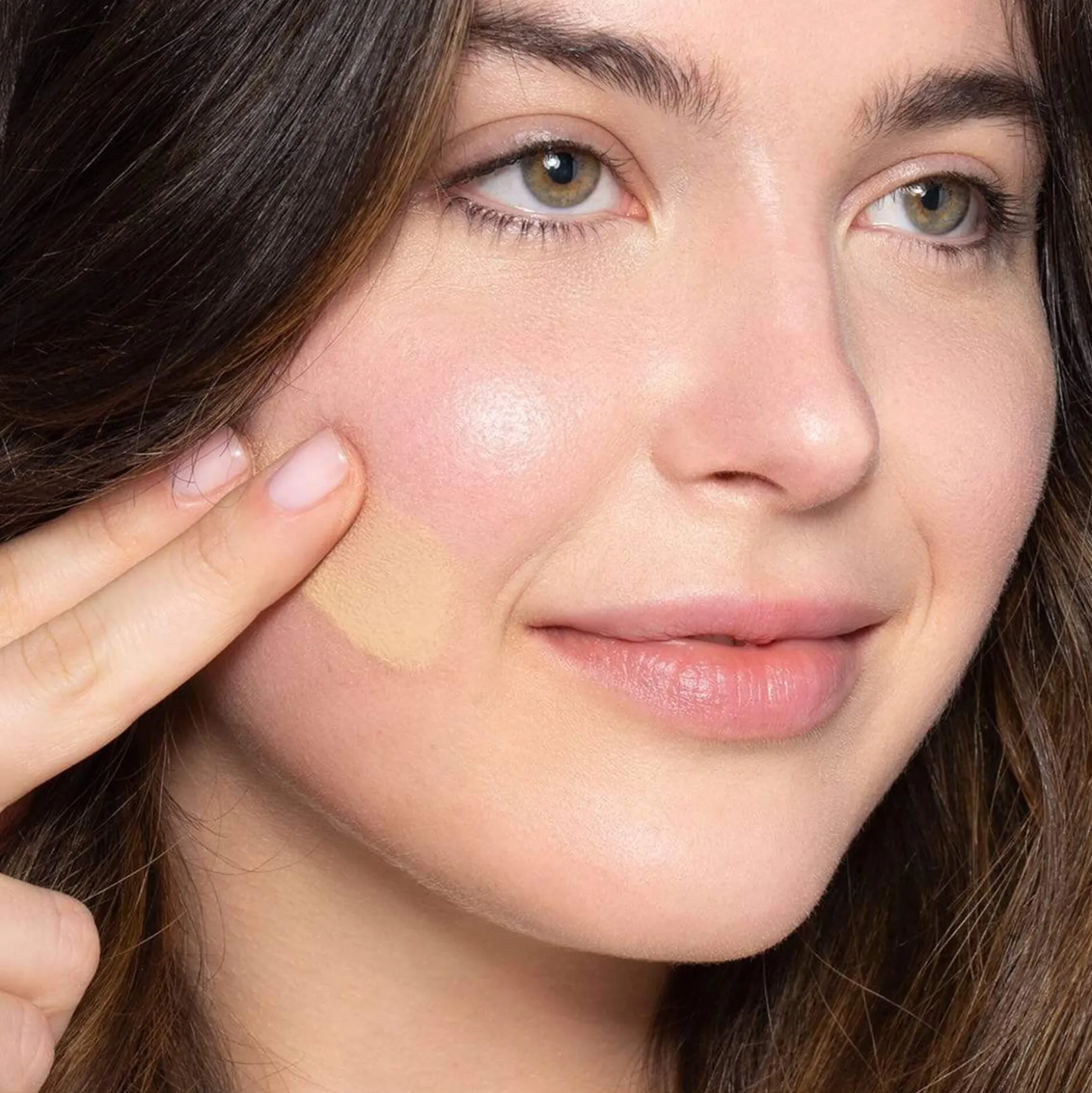 True Skin Foundation Fond de Teint Sérum